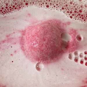 Šumivá pěnivá bomba do koupele 100 g - Růže