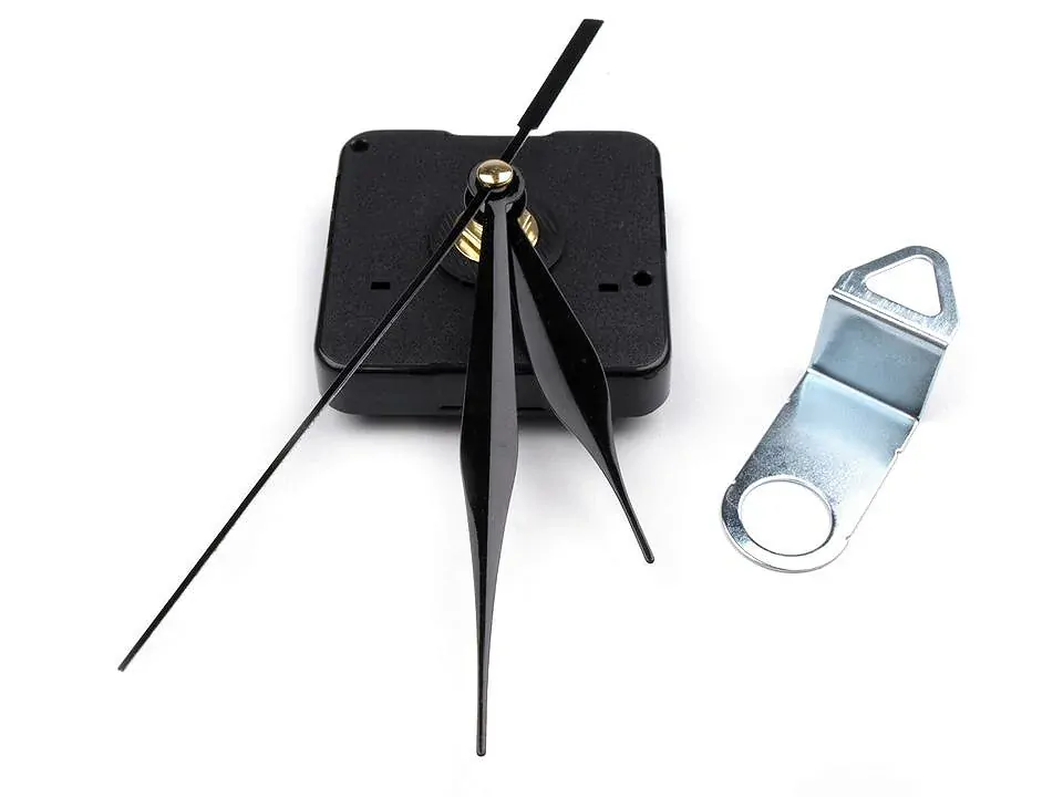 Dřevěné hodiny 24 cm - Nejlepší strávený čas je na rybách